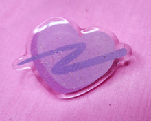 Load image into Gallery viewer, Glitter swoosh heart acrylic pin, Miss Jediflip collab, 90s badge fairy spank kei