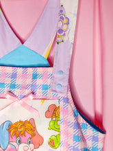 Load image into Gallery viewer, Popples jumper skirt, pastel unicorn houndstooth size Medium