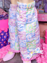 Load image into Gallery viewer, Retro 90's pastel patchwork quilted leg warmers, fairy spank kei teddy bear
