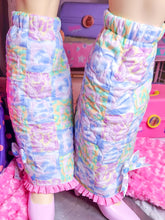 Load image into Gallery viewer, Retro 90's pastel patchwork quilted leg warmers, fairy spank kei teddy bear
