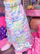 Load image into Gallery viewer, Retro 90's pastel patchwork quilted leg warmers, fairy spank kei teddy bear