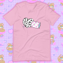 Load image into Gallery viewer, lilac t-shirt with dalmation pillows