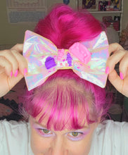 Load image into Gallery viewer, Iridescent dollhouse maximalist fairy kei hair bow