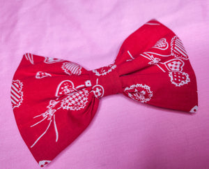 Red heart balloon lovecore Valentine's Day hair bow, vintage fabric