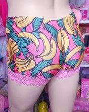 Load image into Gallery viewer, Pink banana print hotpants, size XL 2X