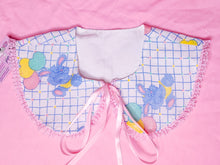 Load image into Gallery viewer, Pastel 90&#39;s heart balloon grid print fairy spank kei detachable collar