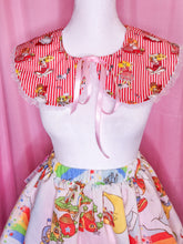 Load image into Gallery viewer, Candy Candy red striped detachable collar, iridescent lace, showa era