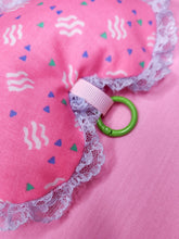 Load image into Gallery viewer, 90s memphis plush heart key chain trinket, spank kei bag charm