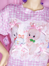 Load image into Gallery viewer, Pink heart gingham retro kitsch animal boxy top, fairy spank kei size Large