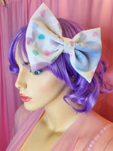 Load image into Gallery viewer, Pastel rainbow heart hair bow, kawaii fairy spank kei