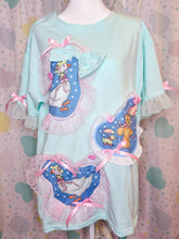 Load image into Gallery viewer, Mint green geese boxy top, 90s ruffle teddy bear shirt size Medium
