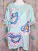 Load image into Gallery viewer, Mint green geese boxy top, 90s ruffle teddy bear shirt size Medium