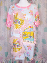 Load image into Gallery viewer, Blue ballerina boxy top, 90s ruffle carousel merry go round shirt size Large