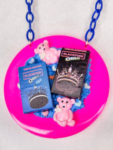 Load image into Gallery viewer, Blackpink Oreo necklace, fairy spank kei decora, cute dessert frosting