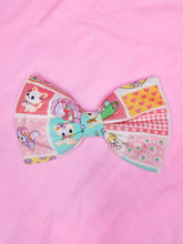Load image into Gallery viewer, Kawaii retro animal hair bow, fairy spank kei, 70s 80s showa era