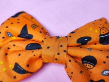 Load image into Gallery viewer, Orange Halloween witch hat hair bow, creepy cute witchy goth fashion hair clip