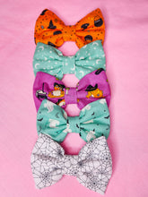 Load image into Gallery viewer, Halloween spider web hair bow, creepy cute witchy goth fashion hair clip