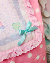 Load image into Gallery viewer, Pink polka dot carousel boxy top, 90s ruffle pastel rocking horse t shirt size Medium