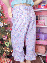 Load image into Gallery viewer, Cooking bunny polka dot heart pocket ruffle pants, size L/XL