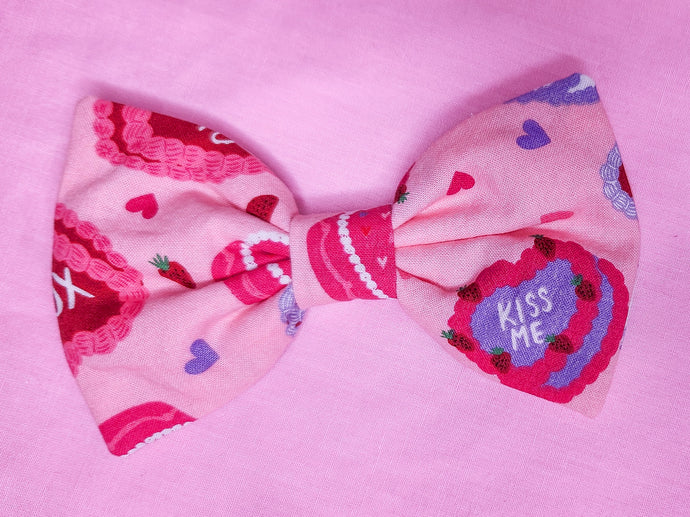 Lovecore heart vintage cake hair bow, Valentine's Day