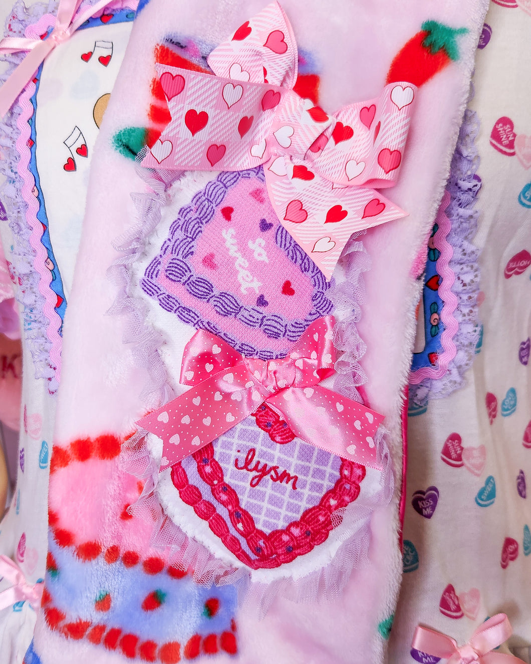 Pink/red heart cake lovecore scarf, Valentine's Day accessories