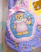 Load image into Gallery viewer, Teddy bear floral boxy top, 90s ruffle pastel heart t shirt size Small