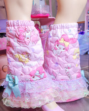 Load image into Gallery viewer, My Melody quilted legwarmers, iridescent pastel lace, fairy spank kei