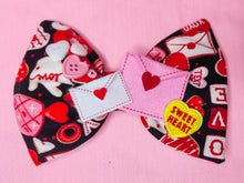 Load image into Gallery viewer, Valentine's day cookie hair bow, lovecore galentine gift, heart envelope