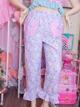 Load image into Gallery viewer, Cooking bunny polka dot heart pocket ruffle pants, size L/XL