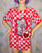 Load image into Gallery viewer, Red checkered Diet Coke boxy top, Valentine heart pad lock t shirt size XL Extra Large